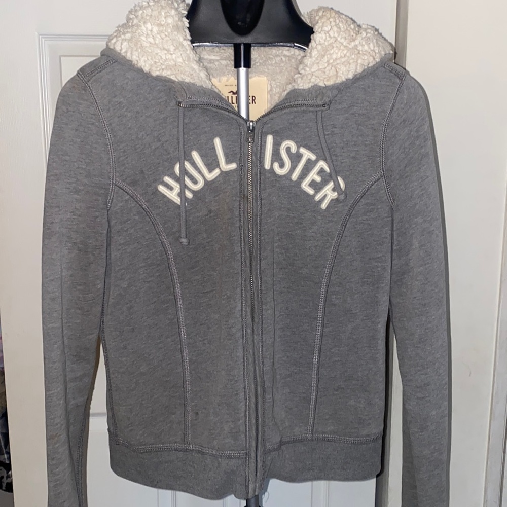 Hollister Sherpa lined jacket